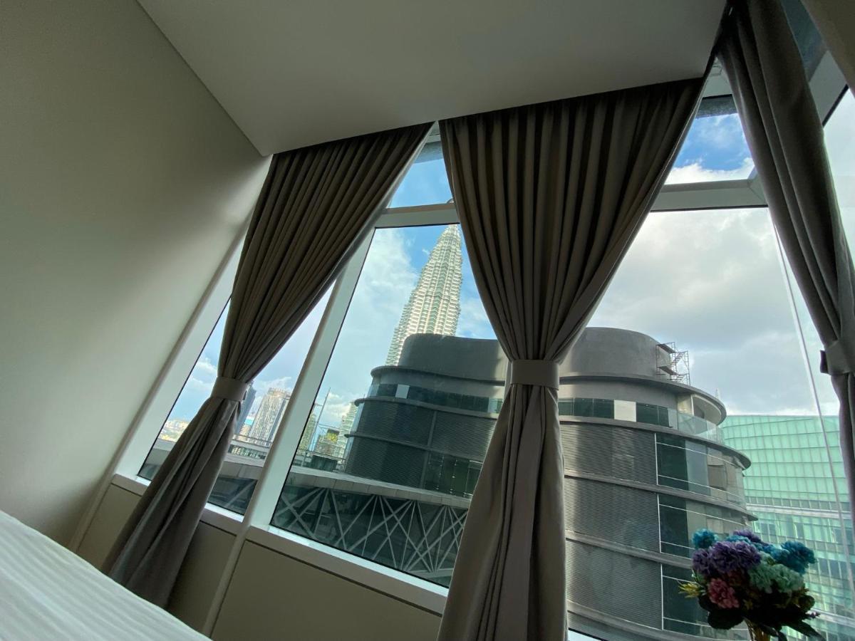 Sky Suites Klcc By Genesis كوالالمبور المظهر الخارجي الصورة