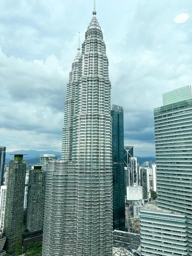 Sky Suites Klcc By Genesis كوالالمبور المظهر الخارجي الصورة